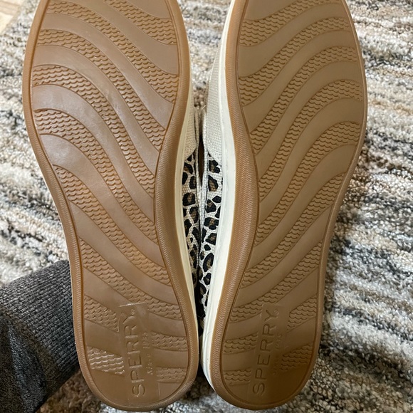 NIB Sperry Boat Shoes! - Picture 9 of 9
